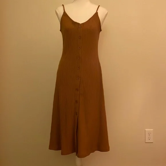 Fit And Flare Summer Dress | Color: Red | Size: M | Vapiuno's Closet Fit And Flare Summer Dress | Color: Red | Size: M | Vapiuno's Closet